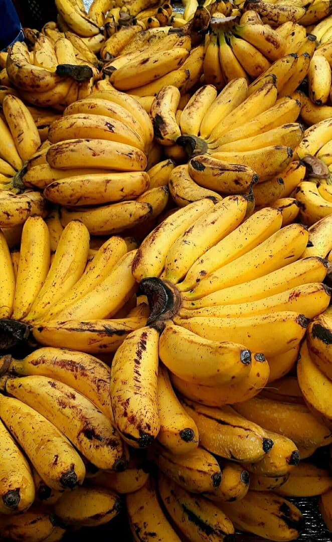 BANANA